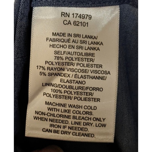 BCBGMaxAzria Womens Pleated Cropped Capri Pants Size 4 Chambray Blue Trousers - Picture 4 of 4